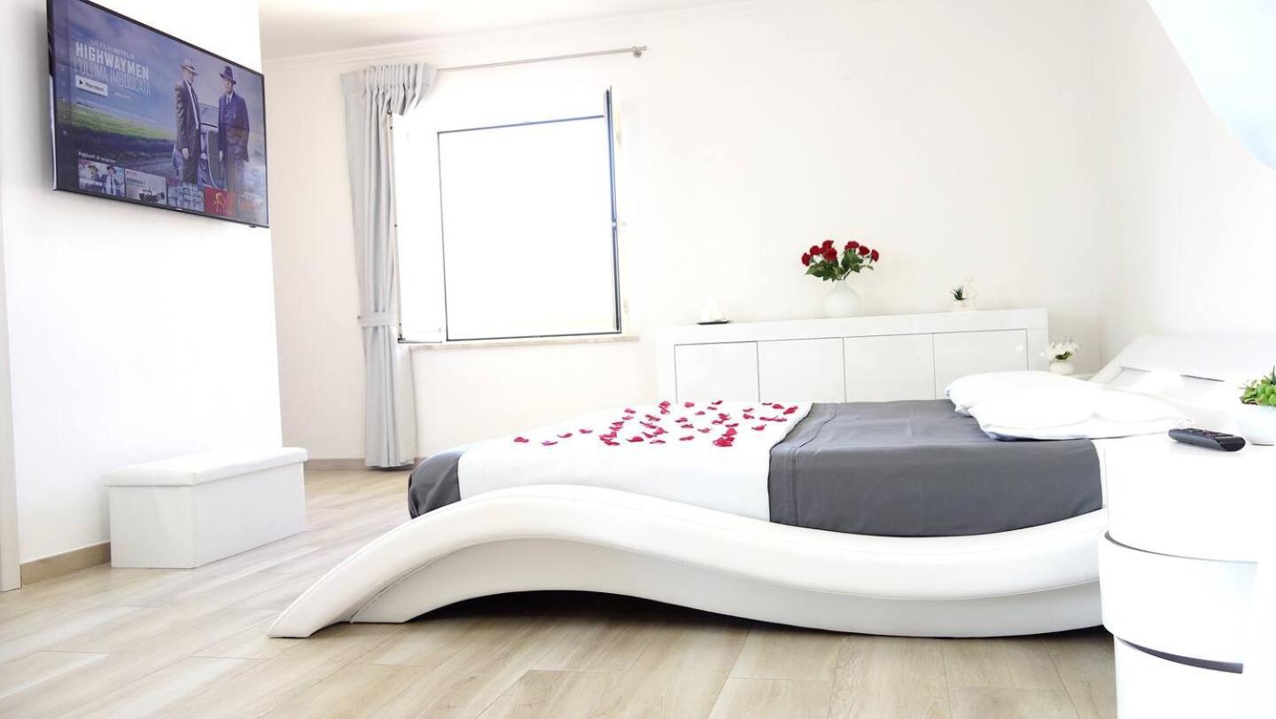 Guest House - La Bella Vita Orosei Kültér fotó